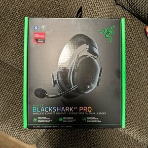 Razer - Black Shark V2 Pro - Wireless Gaming Headset - Black - New Sealed